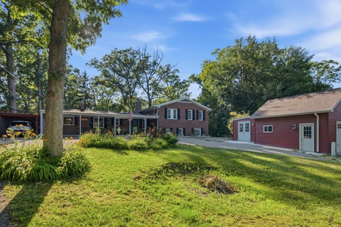 Photo of 3130 Southwood Dr, Mount Pleasant, WI 53406 (MLS # 1984414)