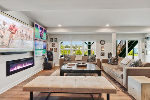 Photo of 565 N Boulder Ridge Dr, Lake Geneva, WI 53147 (MLS # 1947815)