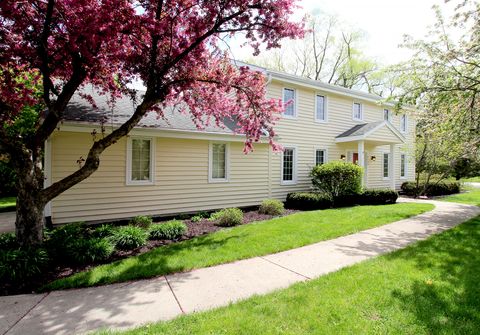 Photo of 9432 W Stanford Ct, Mequon, WI 53097 (MLS # 1961947)