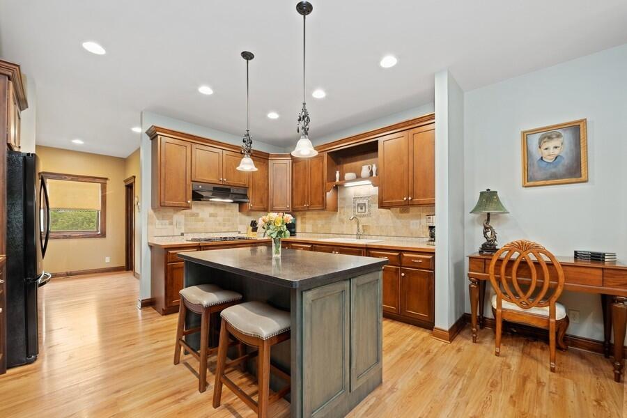 Genoa City, Wisconsin 53128, United States, 2 Bedrooms Bedrooms, ,3 BathroomsBathrooms,Residential,Active,141502