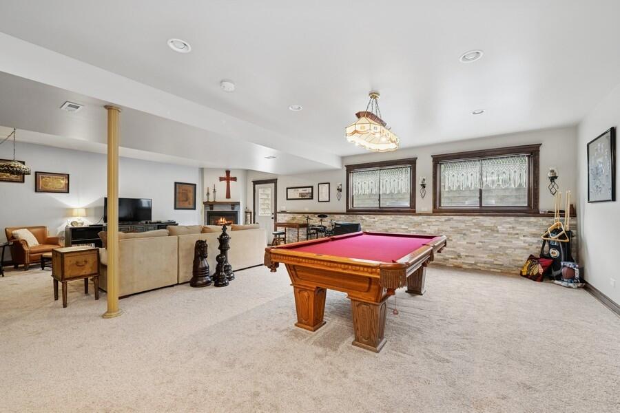 Genoa City, Wisconsin 53128, United States, 2 Bedrooms Bedrooms, ,3 BathroomsBathrooms,Residential,Active,141502