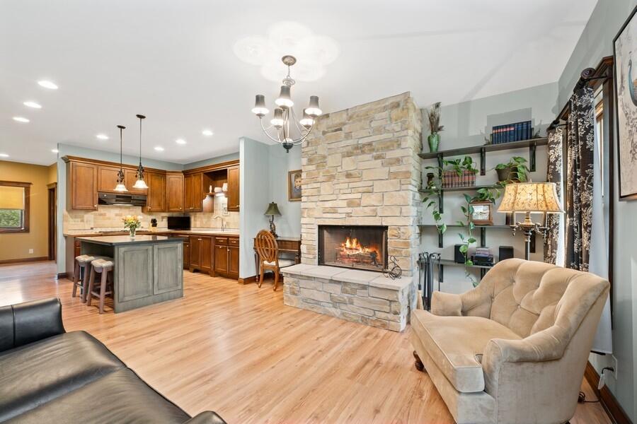 Genoa City, Wisconsin 53128, United States, 2 Bedrooms Bedrooms, ,3 BathroomsBathrooms,Residential,Active,141502