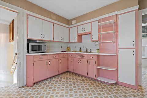 Photo of 3353 S Indiana Ave, Milwaukee, WI 53207 (MLS # 1955280)