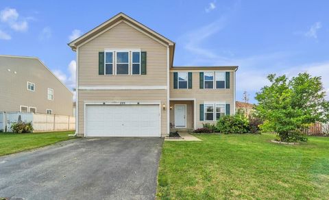 Photo of 209 W Sunflower St, Elkhorn, WI 53121 (MLS # 1941520)