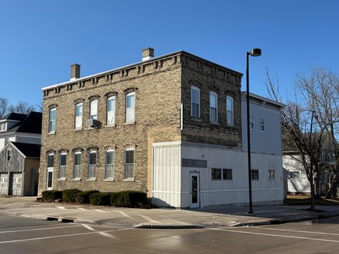 Photo of 1201 Michigan Ave, Sheboygan, WI 53081 (MLS # 1957283)