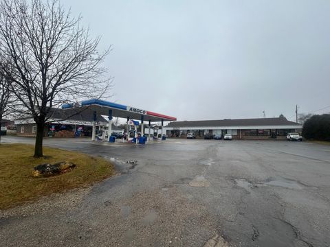 Photo of 1350 15th Ave, Union Grove, WI 53182 (MLS # 1945005)