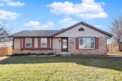 Photo of 8331 N 93rd St, Milwaukee, WI 53224 (MLS # 1951562)