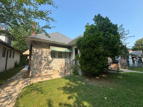 Photo of 2963 N 36th St, Milwaukee, WI 53210 (MLS # 1940982) Photo of 2963 N 36th St, Milwaukee, WI 53210 (MLS # 1940982)