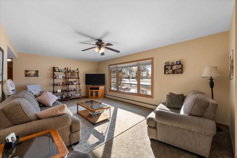 Photo of 7128 W Kinnickinnic River Park, West Allis, WI 53219 (MLS # 1950872)