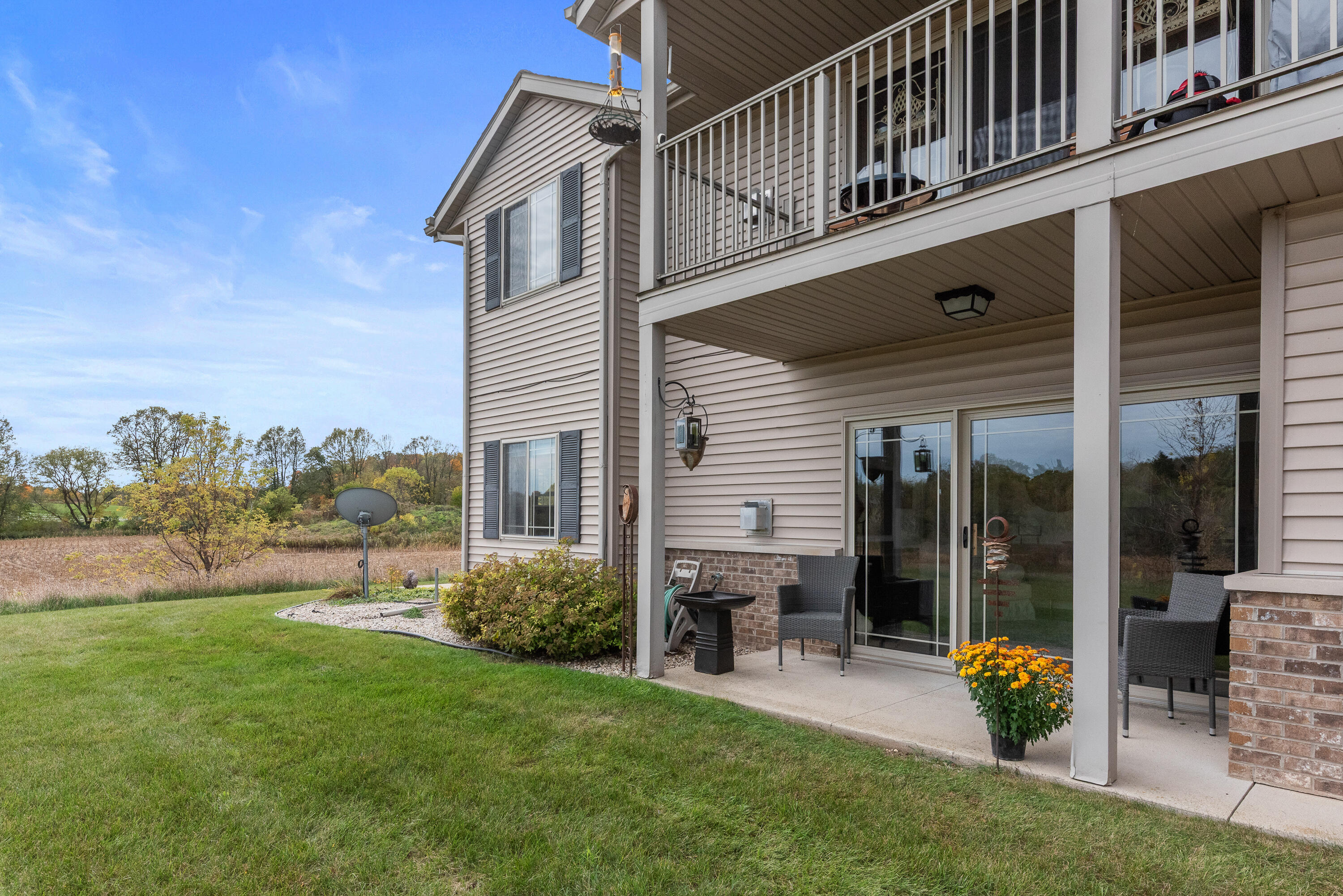 Newburg, Wisconsin 53095, United States, 2 Bedrooms Bedrooms, ,2 BathroomsBathrooms,Residential,Active,235858