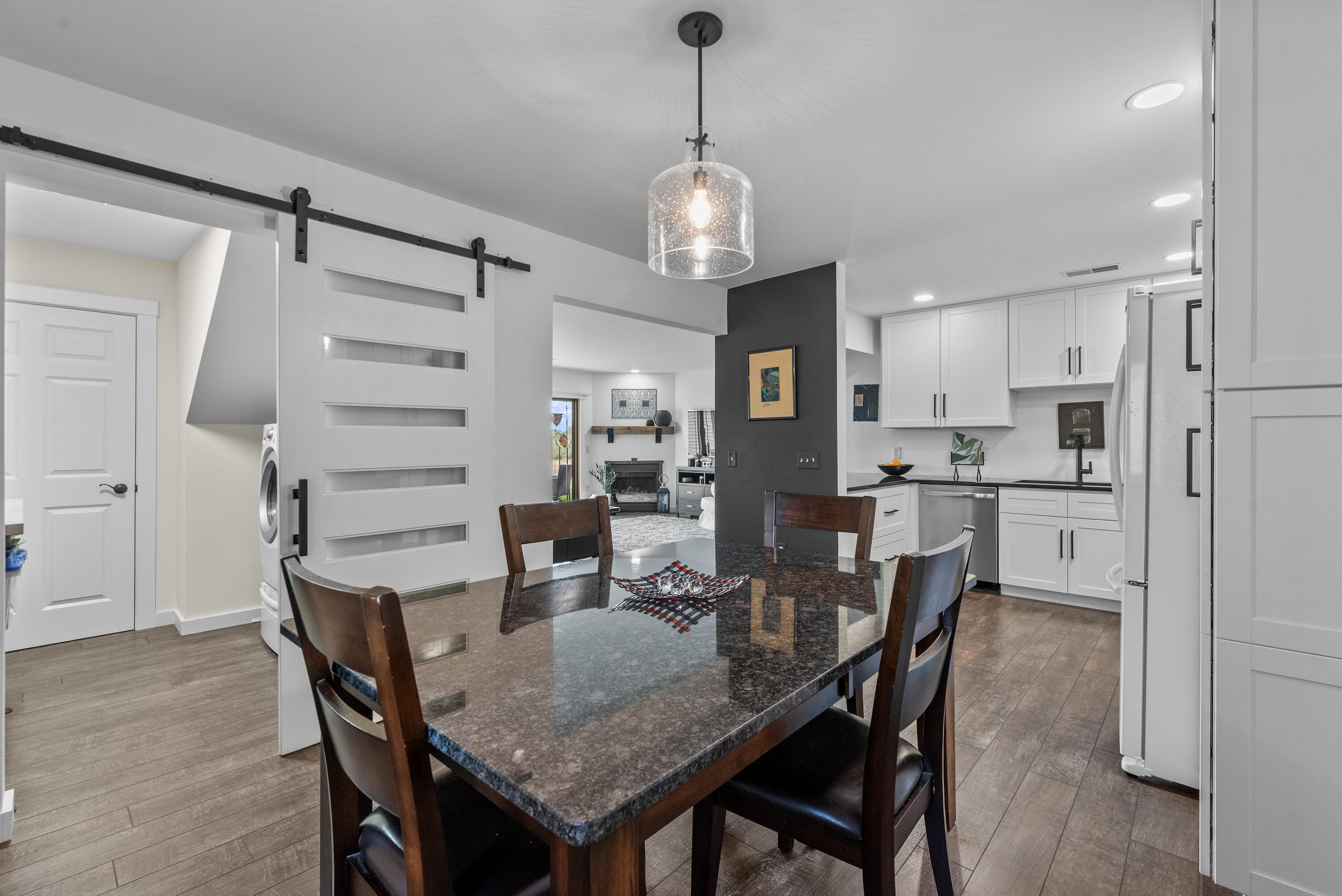 Newburg, Wisconsin 53095, United States, 2 Bedrooms Bedrooms, ,2 BathroomsBathrooms,Residential,Active,235858