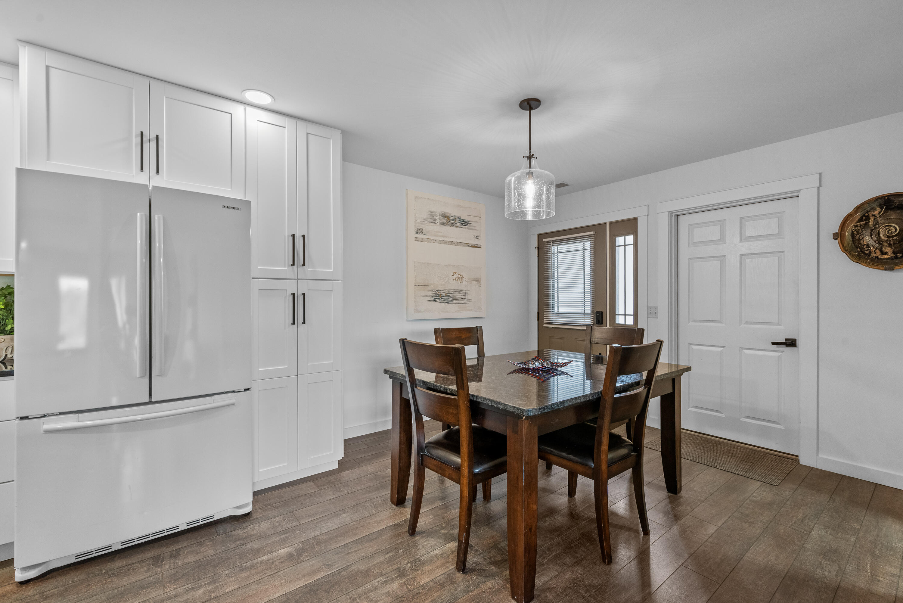 Newburg, Wisconsin 53095, United States, 2 Bedrooms Bedrooms, ,2 BathroomsBathrooms,Residential,Active,235858