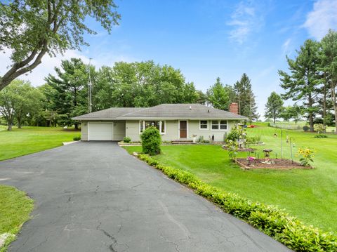 Photo of 2211 Sheridan Springs Rd, Lyons, WI 53105 (MLS # 1956449)