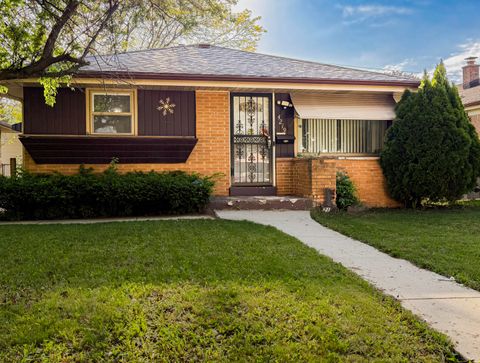 Photo of 4219 North 72nd St, Milwaukee, WI 53216 (MLS # 1963659)