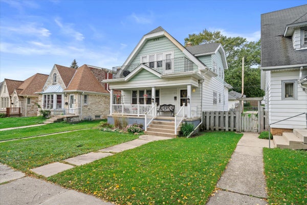 3021 S 48TH ST, MILWAUKEE, WI 53219 - Image f978477a26baa6a69a4bb01b9466d749/41628693