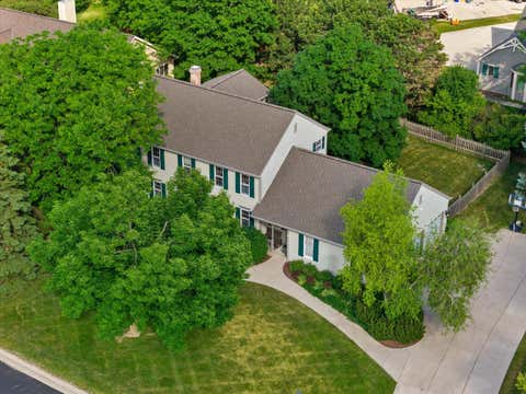 Photo of 990 S Springdale Rd, Brookfield, WI 53186 (MLS # 1969074)