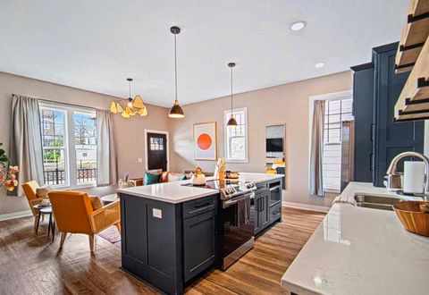 Photo of 514 S 6th St, Milwaukee, WI 53204 (MLS # 1960343)