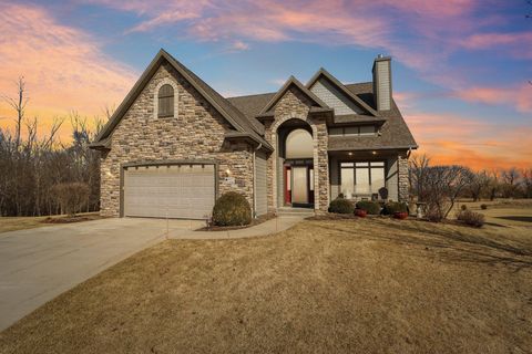 W177N11656 Prestwick Ct, Germantown, WI 53022 - #: 1908759