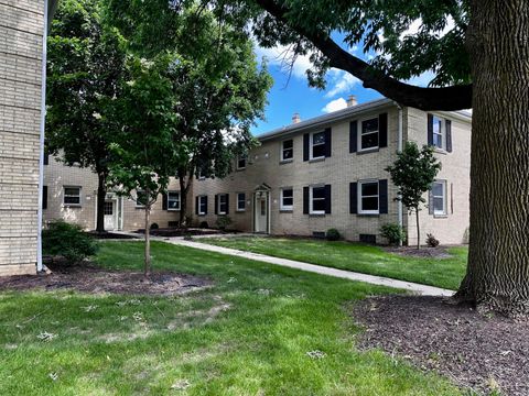 Photo of 3456 N Dousman St, Milwaukee, WI 53212 (MLS # 1924333)