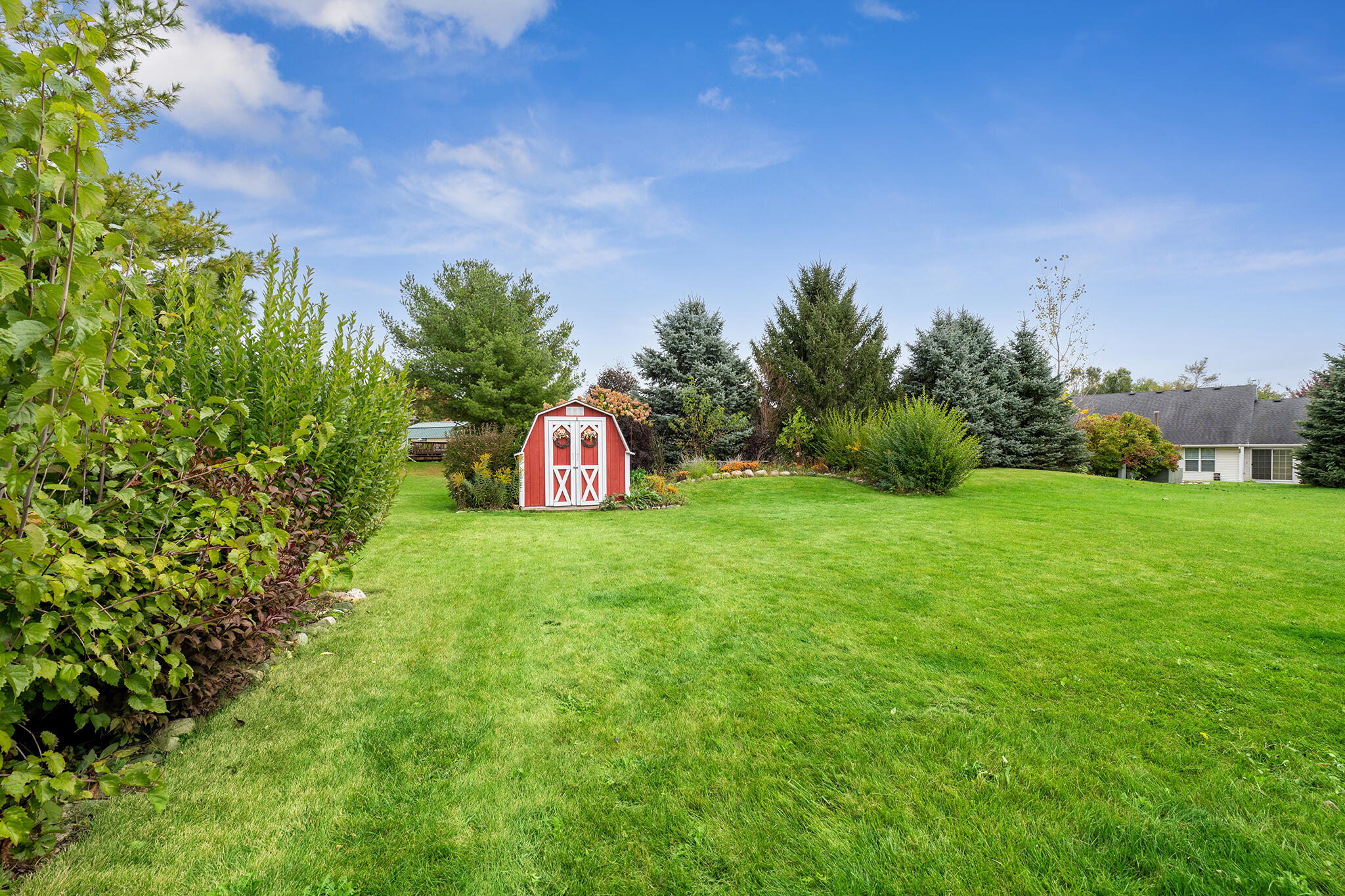 Walworth, Wisconsin 53184, United States, 2 Bedrooms Bedrooms, ,2 BathroomsBathrooms,Residential,Active,229869