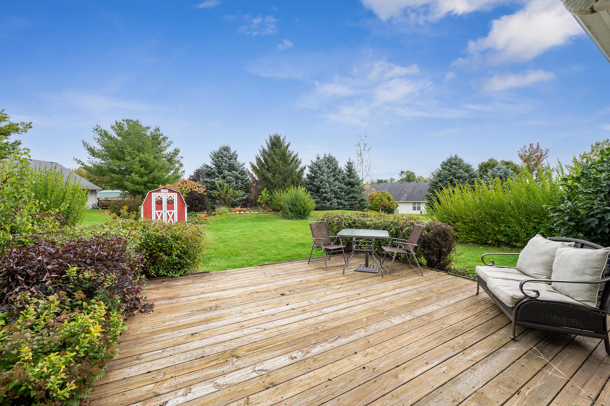 Walworth, Wisconsin 53184, United States, 2 Bedrooms Bedrooms, ,2 BathroomsBathrooms,Residential,Active,229869