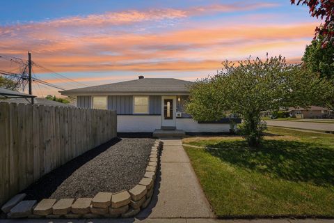 Photo of 3940 Lasalle St, Racine, WI 53402 (MLS # 1971594)