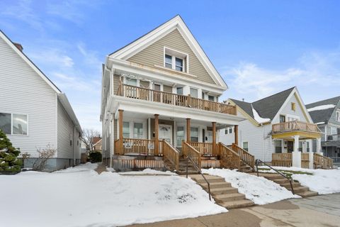 Photo of 3143 N Holton St, Milwaukee, WI 53212 (MLS # 1954718)