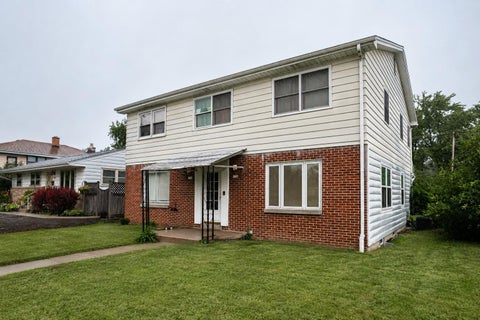 Photo of 9700 W Lisbon Ave, Milwaukee, WI 53222 (MLS # 1978998)
