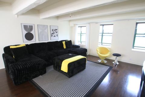 Photo of 270 E Highland Ave, Milwaukee, WI 53202 (MLS # 1952152)