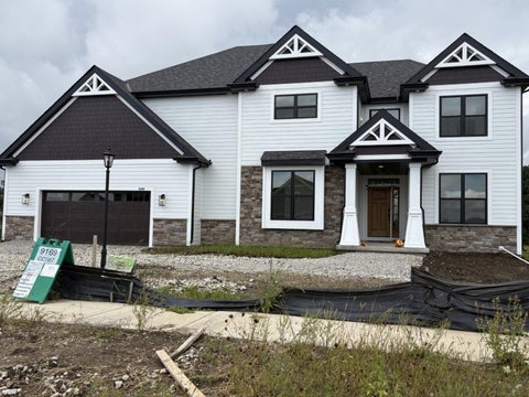 Photo of 9169 S Winding Way, Franklin, WI 53132 (MLS # 1980737)