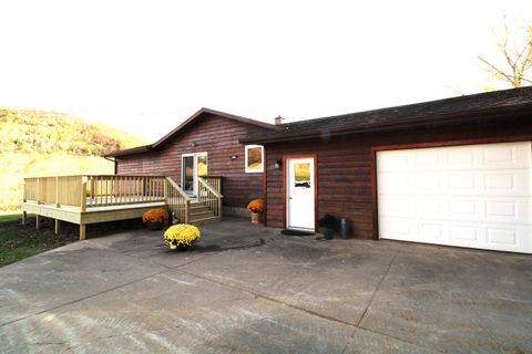 Photo of N21487 Glodowski Rd, Dodge, WI 54612 (MLS # 1947603)