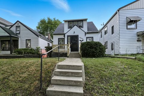 4643 N 31st St, Milwaukee, WI 53209 - #: 1935169