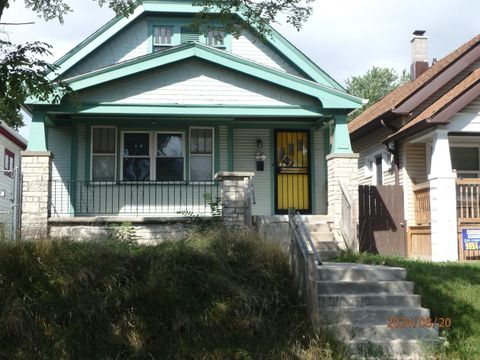 Photo of 3937 N 22nd St, Milwaukee, WI 53206 (MLS # 1957558)