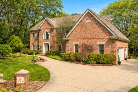 Photo of N27W5230 Hamilton Rd, Cedarburg, WI 53012 (MLS # 1955813)