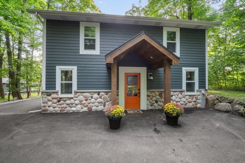 Photo of 3951 Oak Ave, Polk, WI 53095 (MLS # 1981950)