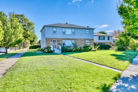 Photo of 4348 S Kinnickinnic Ave, Cudahy, WI 53110 (MLS # 1944936)