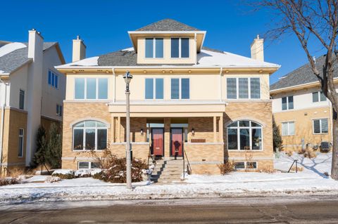 Photo of 1749 N Hubbard St, Milwaukee, WI 53212 (MLS # 1949363)