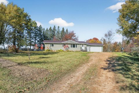 Photo of 126914 STATE HIGHWAY 153 -, Stratford, WI 54484 (MLS # 1939960)
