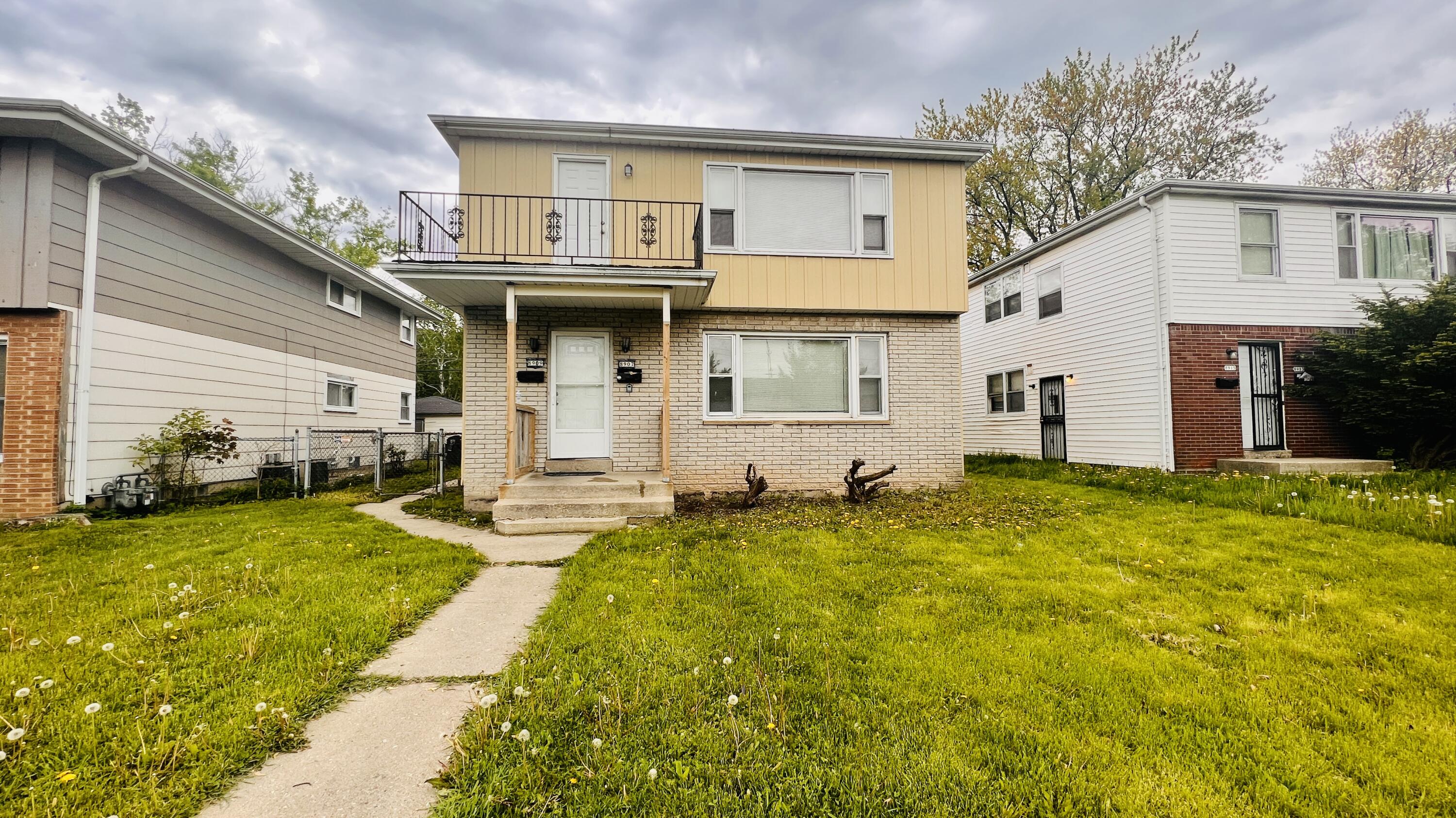 Milwaukee, Wisconsin 53225, United States, 3 Bedrooms Bedrooms, ,1 BathroomBathrooms,Residential,Active,172929