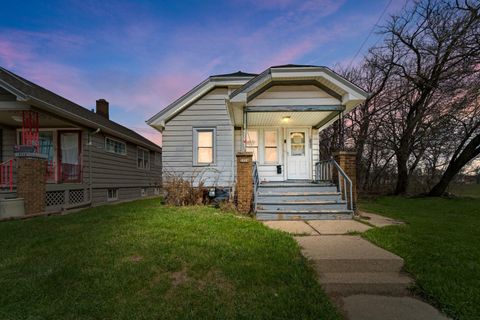 Photo of 5114 W Burnham St, West Milwaukee, WI 53219 (MLS # 1913965) Photo of 5114 W Burnham St, West Milwaukee, WI 53219 (MLS # 1913965)