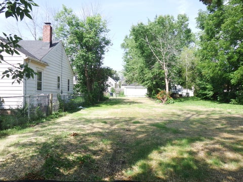 Photo of 4849 N 36th St, Milwaukee, WI 53209 (MLS # 1980332)