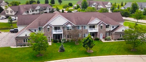 Photo of 9214 66th Ave, Pleasant Prairie, WI 53158 (MLS # 1971812)