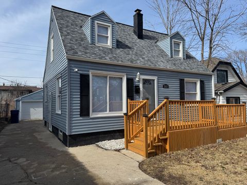 Photo of 5931 N 42nd St, Milwaukee, WI 53209 (MLS # 1953978)