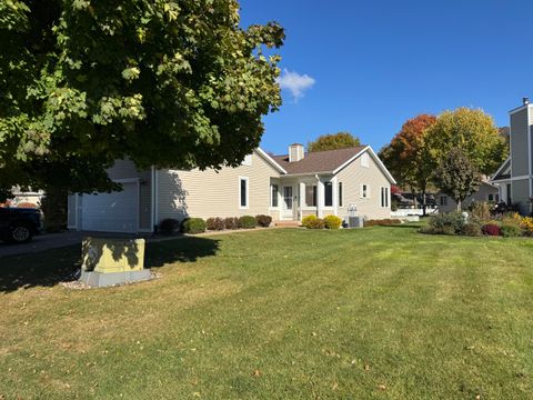 Photo of 4425 33rd St S, La Crosse, WI 54601 (MLS # 1940886)
