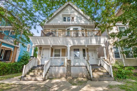 Photo of 1845 N 39th St, Milwaukee, WI 53208 (MLS # 1941292)