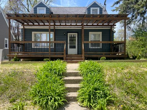 Photo of 5277 N 51st Blvd, Milwaukee, WI 53218 (MLS # 1961151)