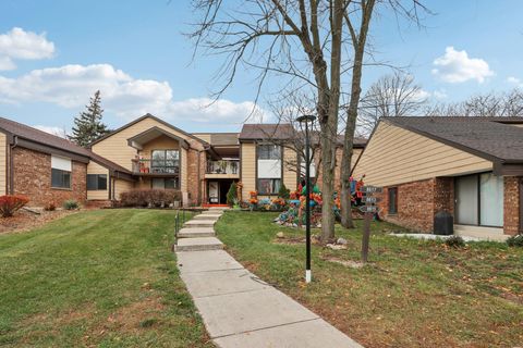 Photo of 8617 N Servite Dr, Milwaukee, WI 53223 (MLS # 1948774)