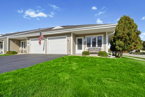 Photo of 130 Oconomowoc Sq, Oconomowoc, WI 53066 (MLS # 1986673)