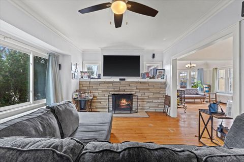 Photo of 2715 N 76th St, Milwaukee, WI 53222 (MLS # 1958078)