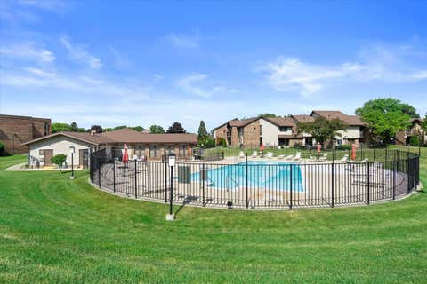 Photo of 3635 N Tucker Pl, Milwaukee, WI 53222 (MLS # 1966892)
